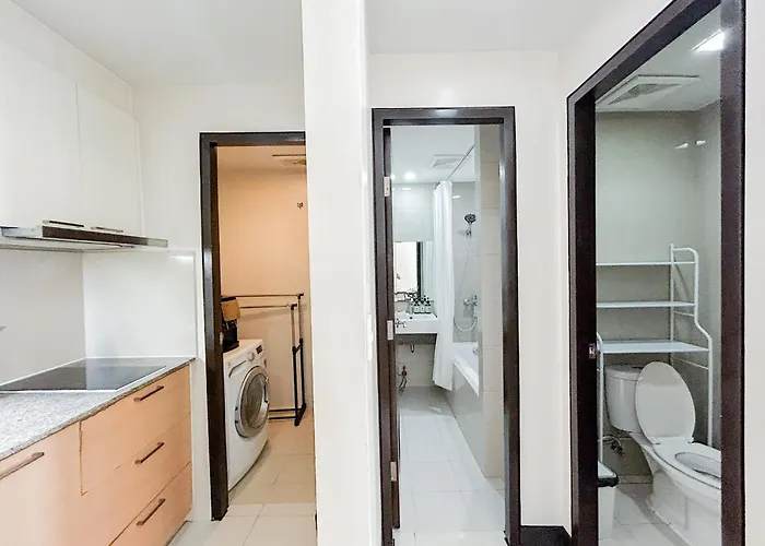 Apartment Modish One Bedroom In Opr